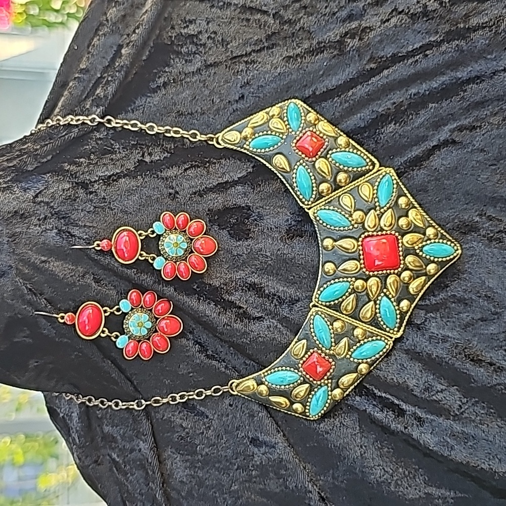 VINTAGE BRASS FAUX TURQUOISE CORAL NECKLACE & EARRINGS SET TIBETAN